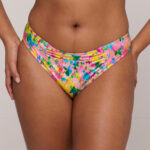 Bikini primadonna